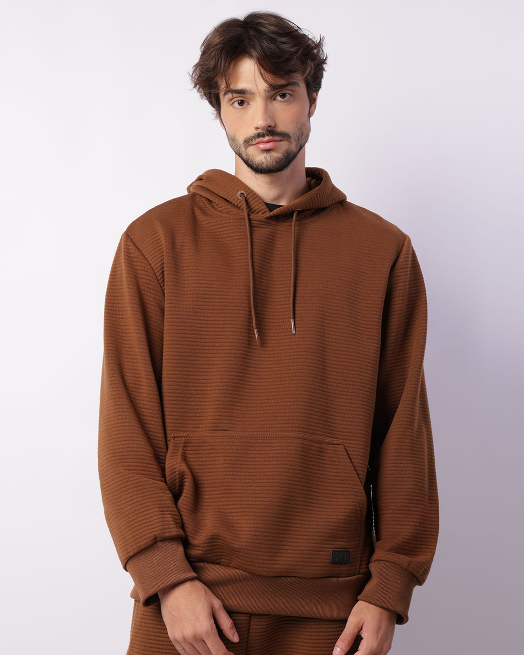 Blusão Masculino Texturizado Bolso Canguru Com Capuz Marrom
