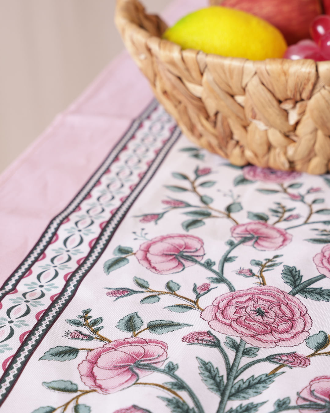 Trilho-Mesa-35x100-Flores-Eliz---Estampado