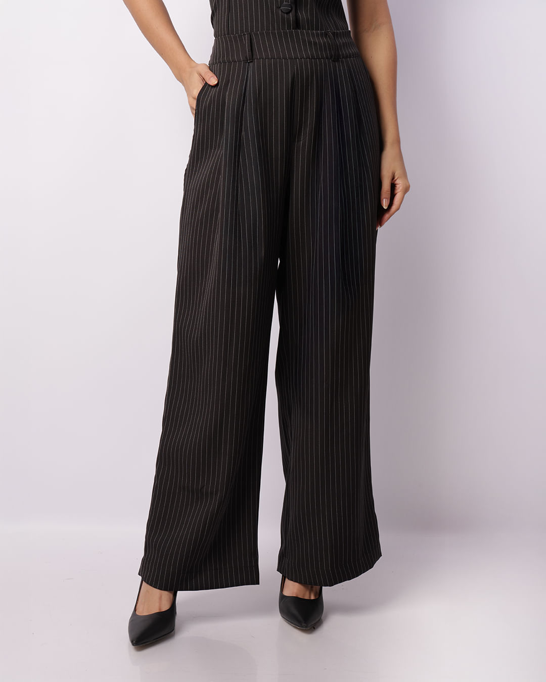 Calca-9263-Pantalona-Risca-De-Giz---Preto