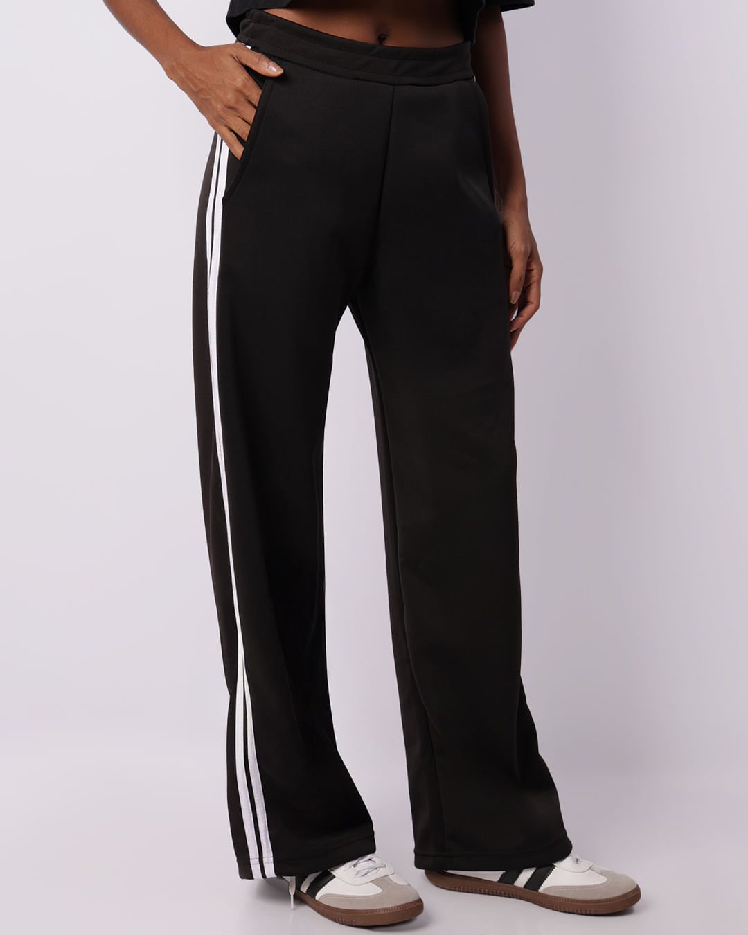 Calca-Reta-251350-Listra-Lateral-Pg---Preto