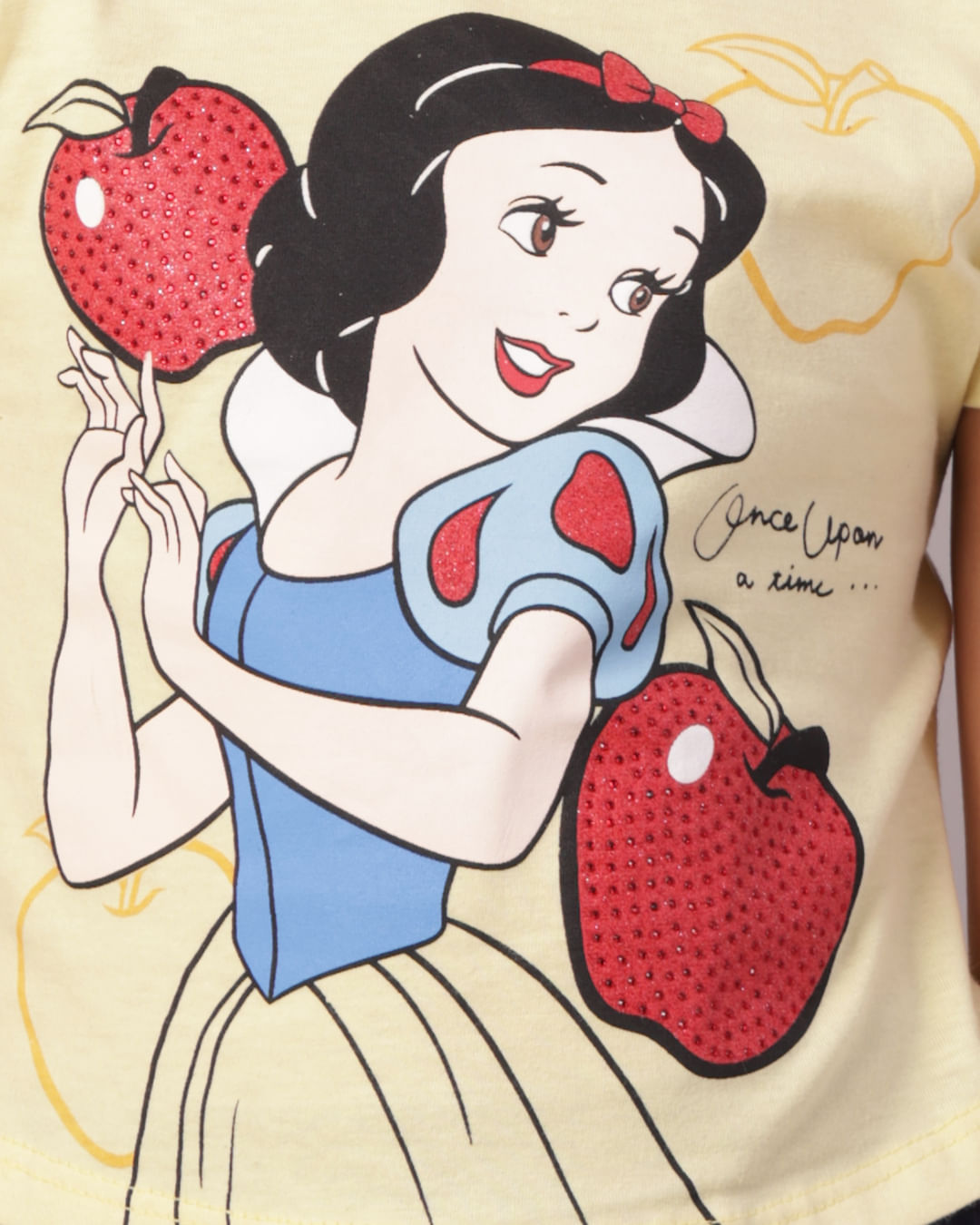Cropped-Mc-076528-Branca-De-Neve-F410---Amarelo
