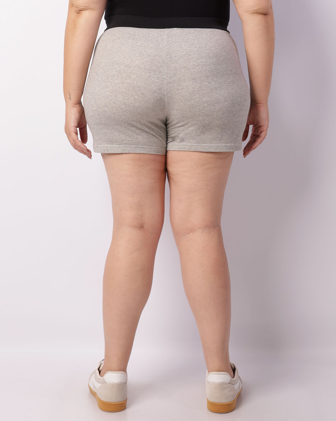 Short Plus Size Feminino Moletinho Curto Cinza-1744223896716