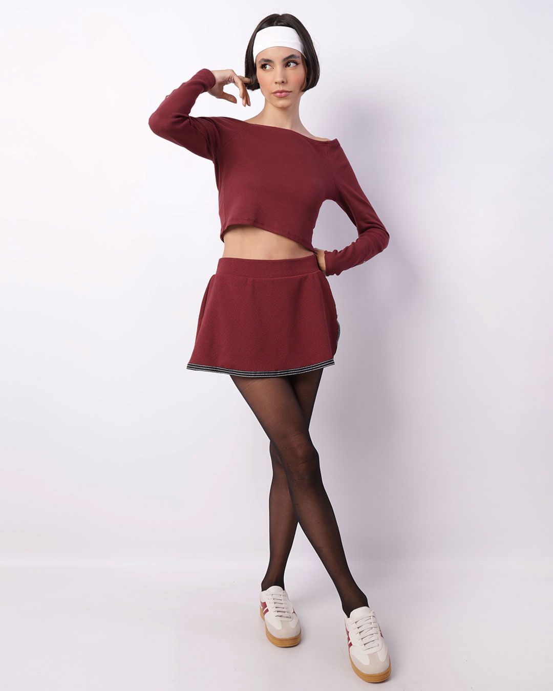 Short Saia Feminino Curto Crepe Detalhe Barra Vinho