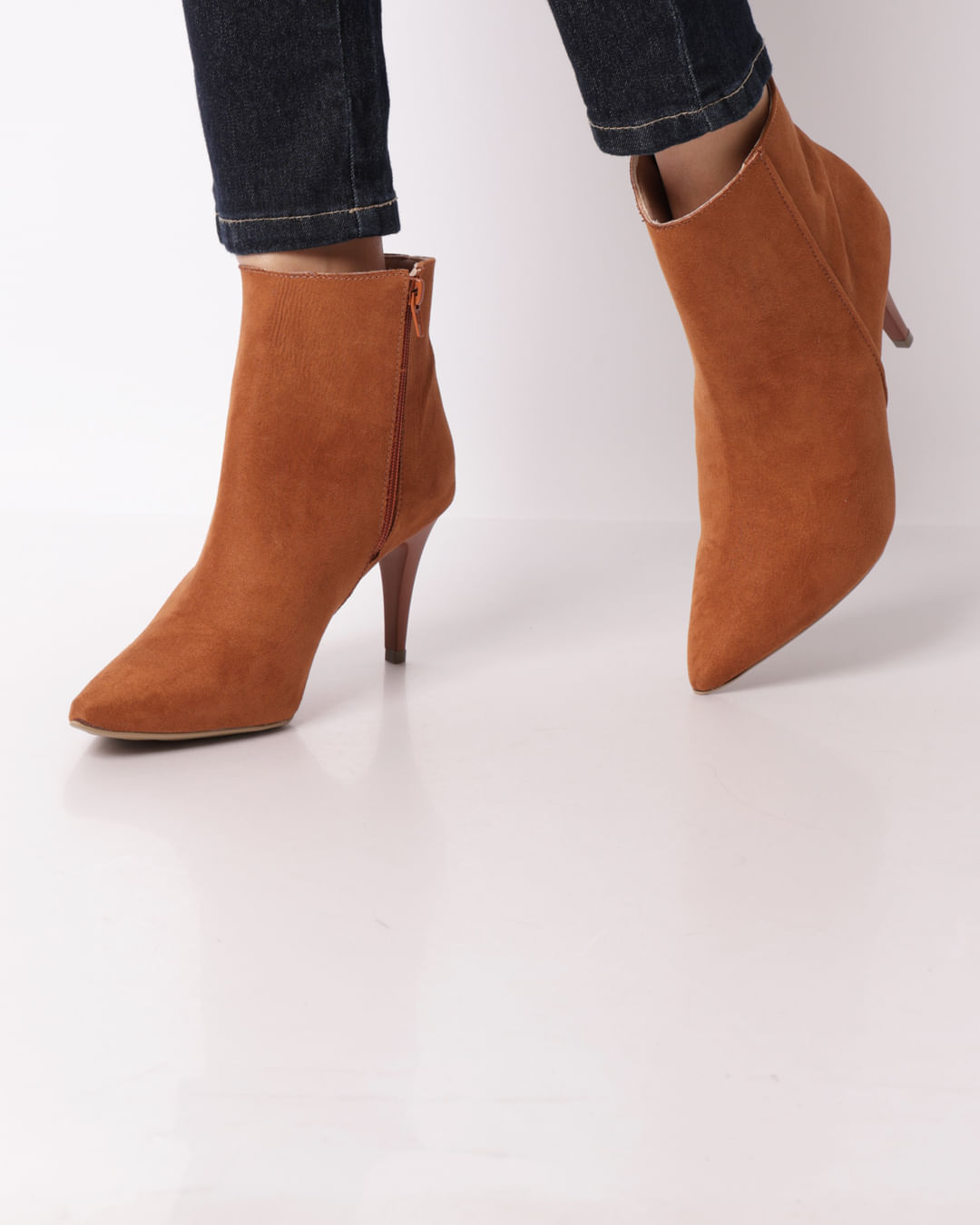 Bota-Camurca-Cacau-444044153---Bege
