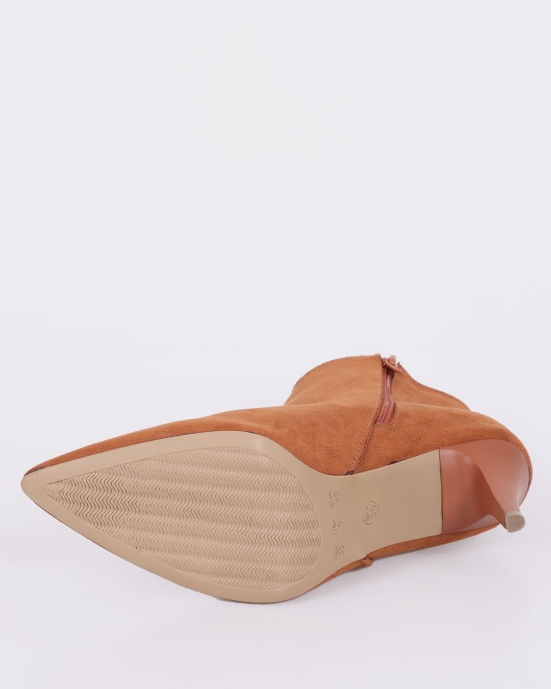 Bota-Camurca-Cacau-444044153---Bege