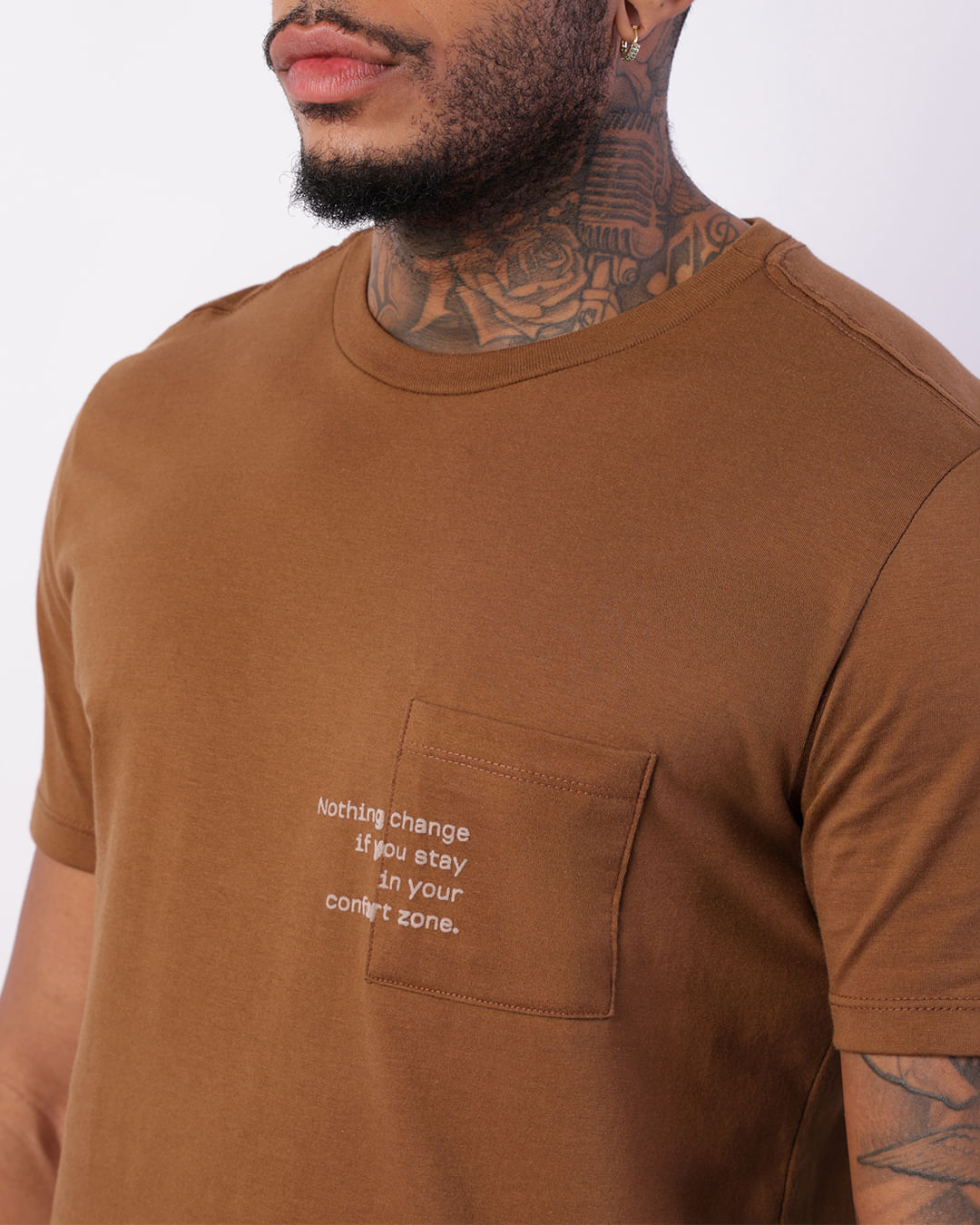 Camiseta-Soft-C-Bolso--Pgg---Marrom