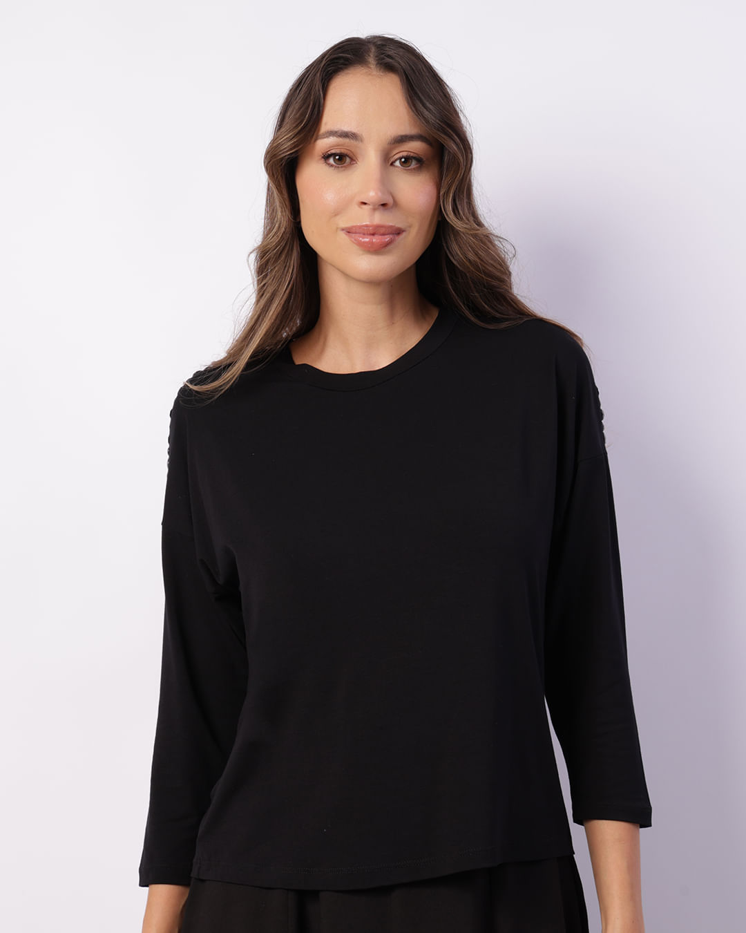 Blusa-9235-Mg-78-Det-Apliq-Ombro---Preto