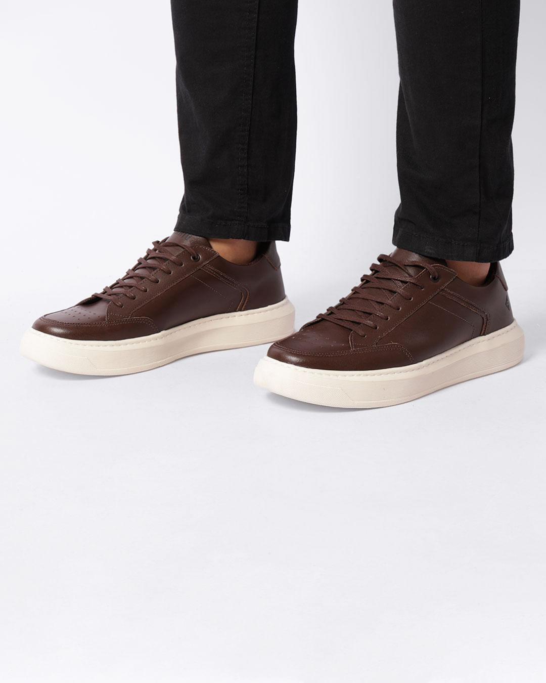 Tem-Cr136b-03-Chocolate---Marrom-Medio