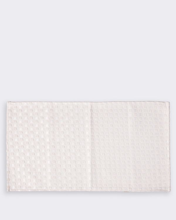 Tapete Trilho Texturizado Quadradinho 40cm x 70cm Off White UN