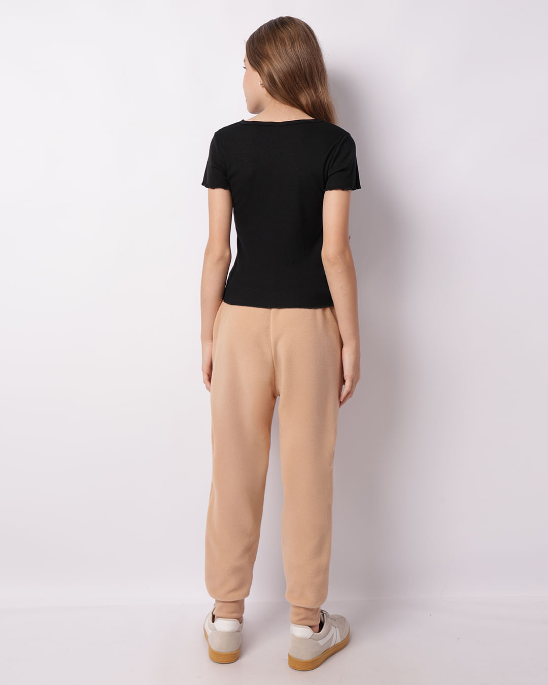 Blusa Feminina Manga Curta Canelada Básica Preta-1747666247829
