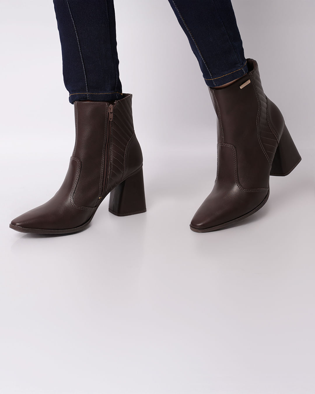 Bota-Fem-Cm-Me572-0002-Berteli-Marrom-34---Marrom