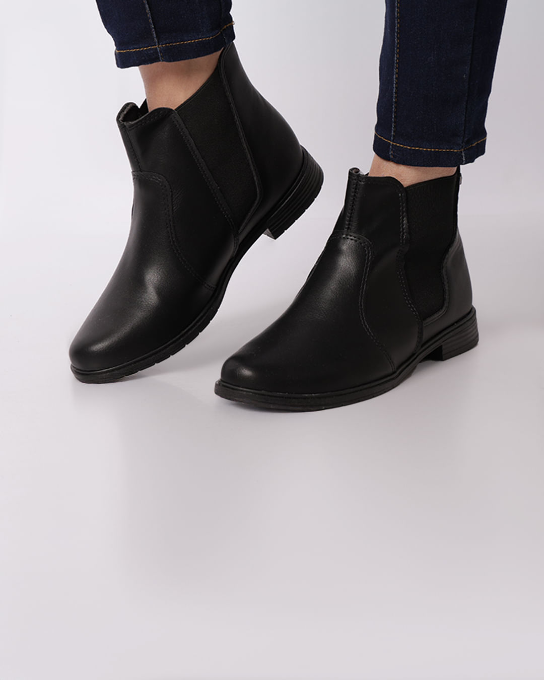 Bota-Fem-Cc-Me183-0001-Chelsea-Pto-3439---Preto