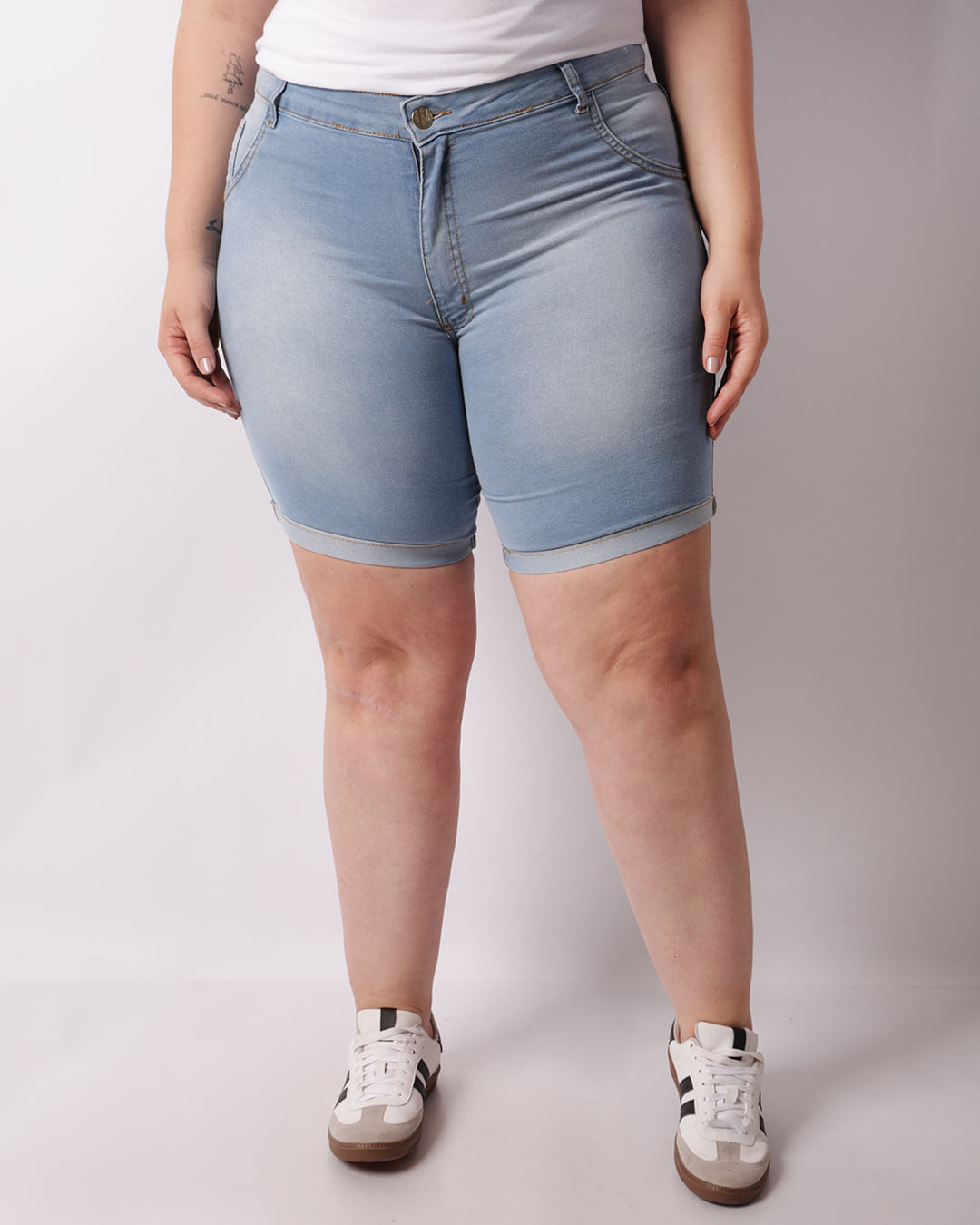 Bermuda Jeans Plus Size Feminina Barra Dobrada Azul-1747999101073