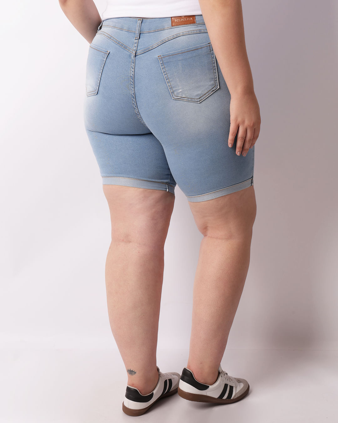 Bermuda Jeans Plus Size Feminina Barra Dobrada Azul-1747999134481