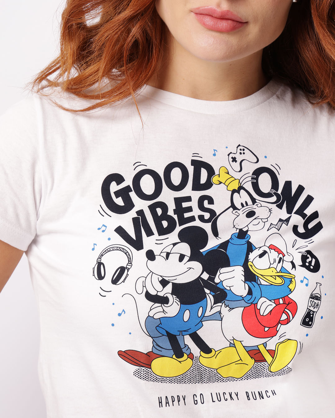 Camiseta-Mc-Mickey-Friends-041831-Bco---Branco