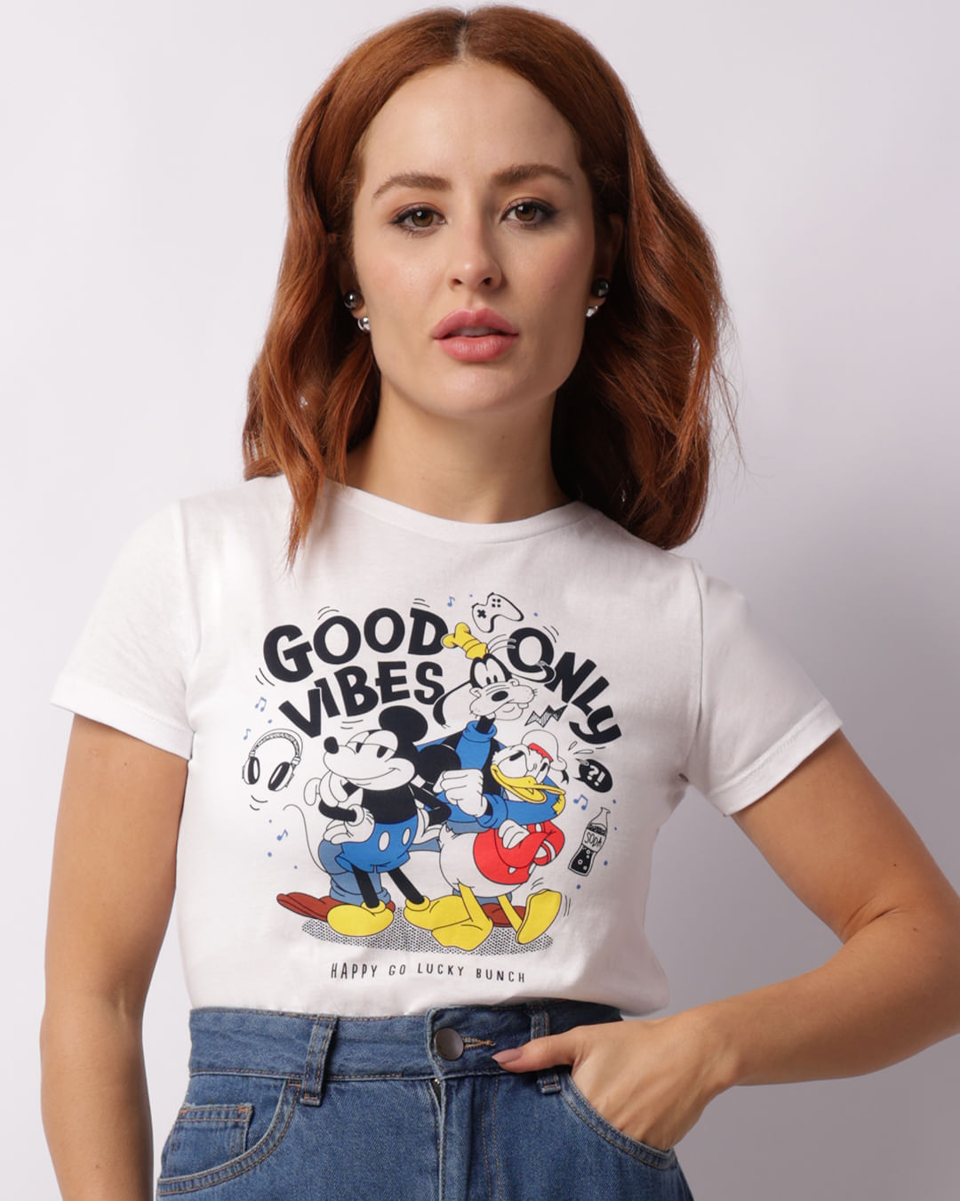 Camiseta-Mc-Mickey-Friends-041831-Bco---Branco