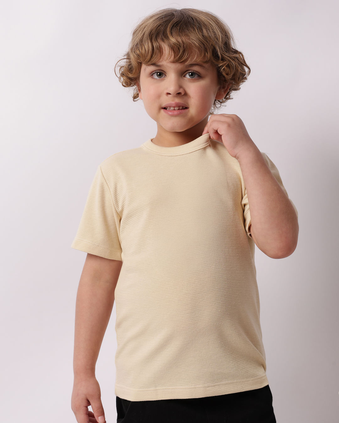 Camiseta Infantil Manga Curta Texturizada Bege-1748291533055