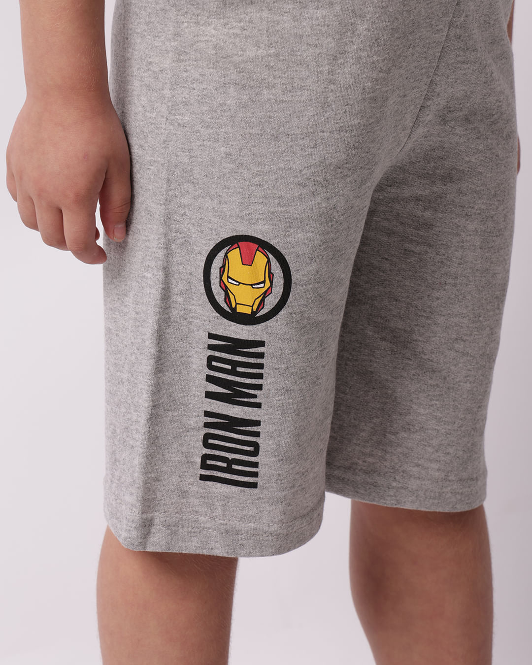 Bermuda Infantil Moletinho Marvel Estampa Homem De Ferro Cinza-1748345045050
