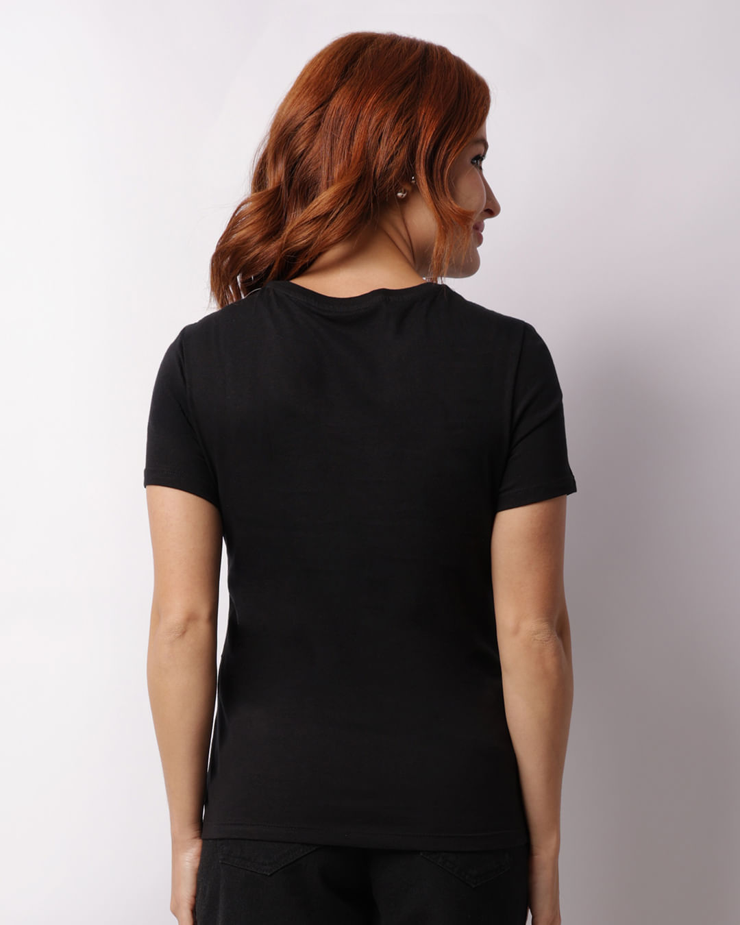 Camiseta Feminina Looney Tunes Pernalonga Preta-1748347160951