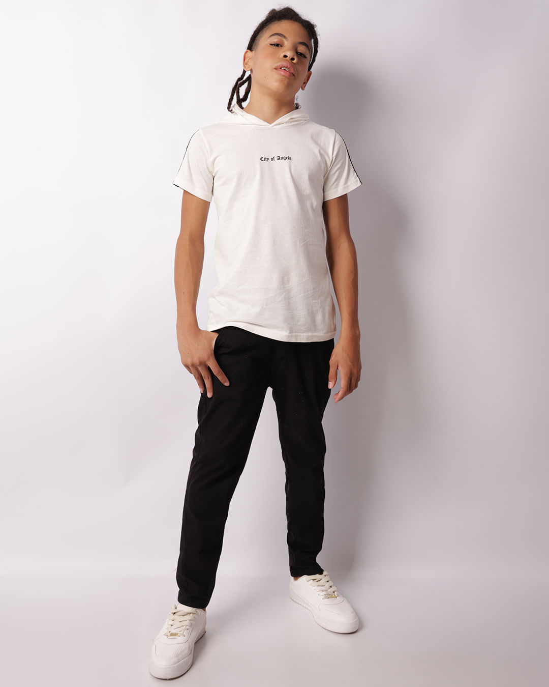 Camiseta Juvenil Estampa Com Capuz Manga Curta Off White-1748631343672