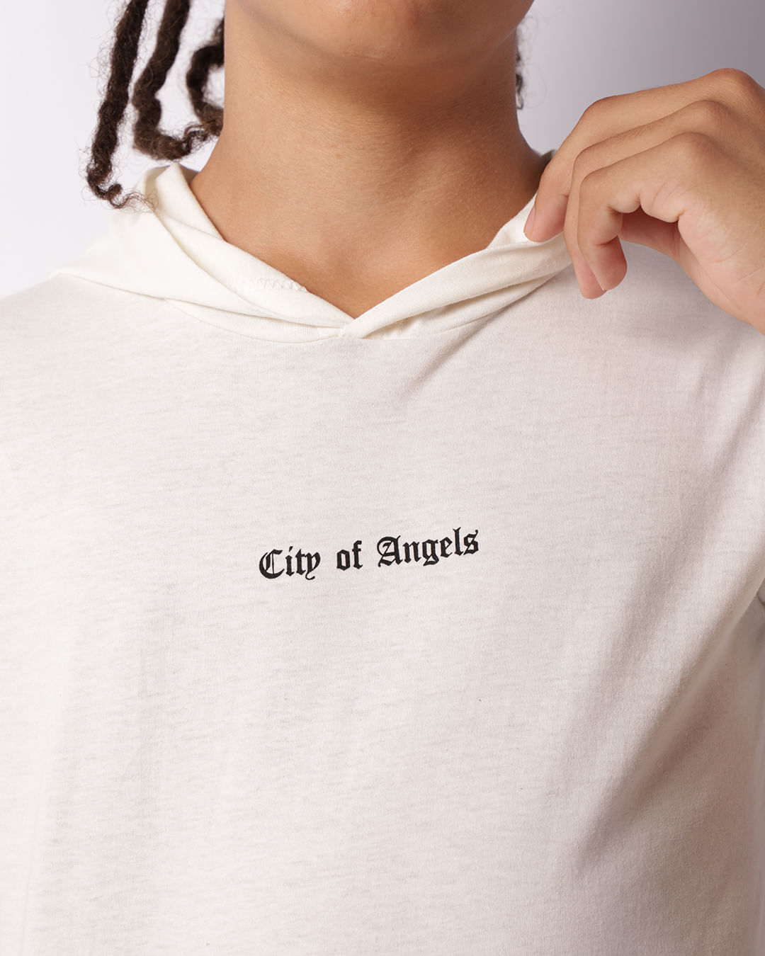 Camiseta Juvenil Estampa Com Capuz Manga Curta Off White-1748631352848