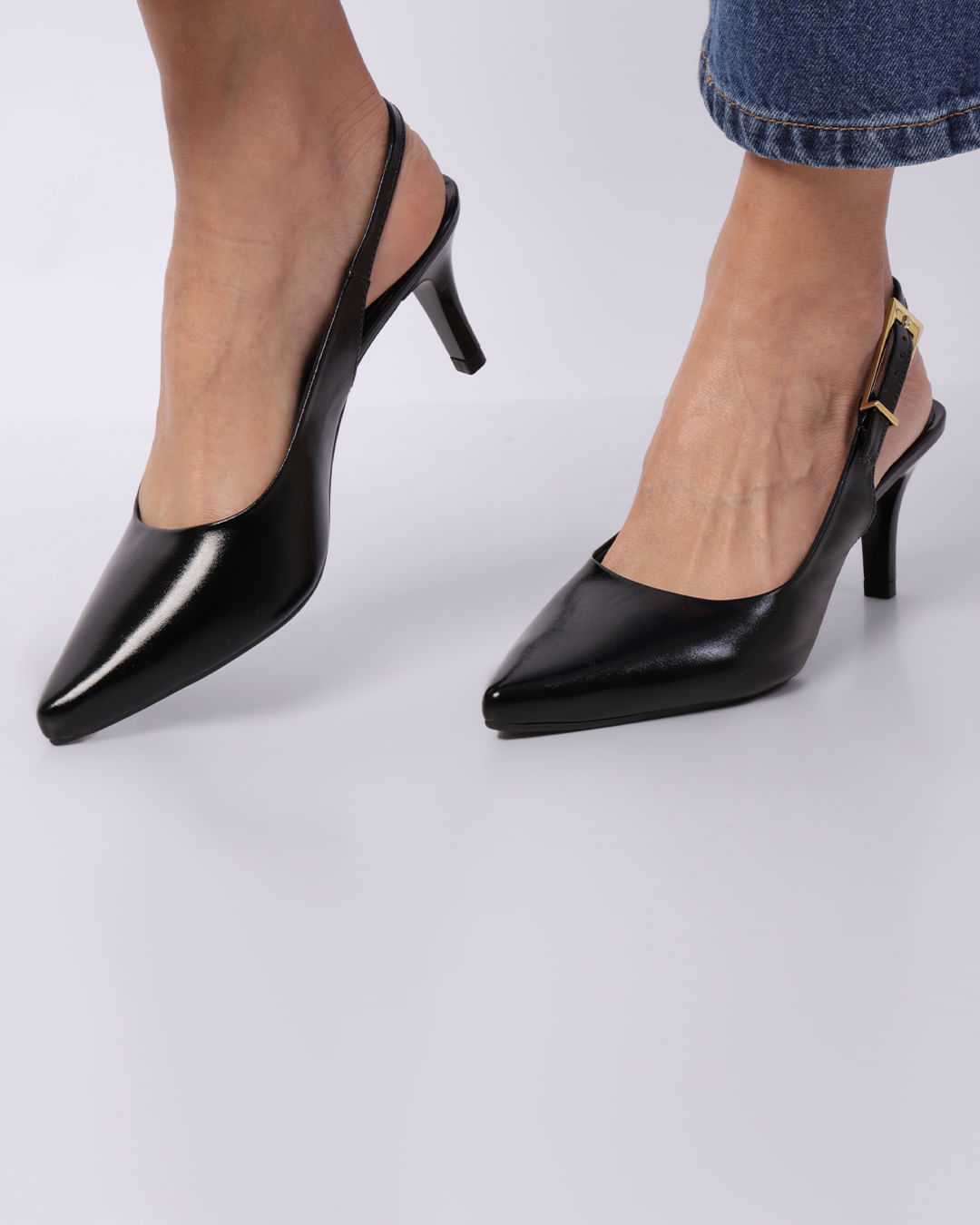 Sapato-Scarpin-2180-3725-C-Fivela-Preto---Preto