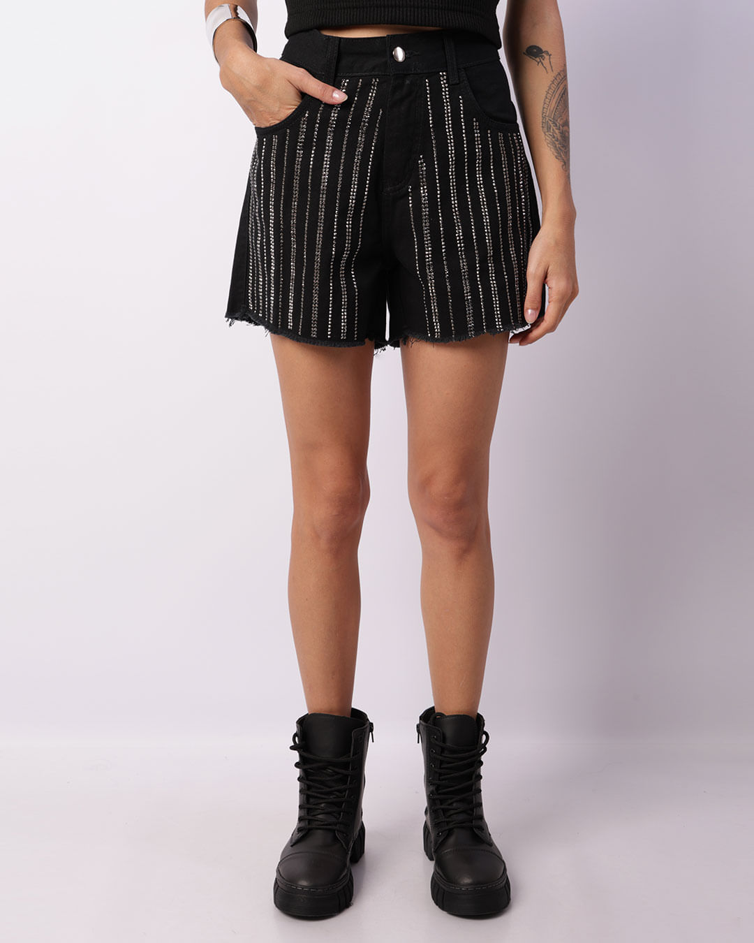 Shorts-Sarja-Pto-Strass-Frente-22602704a---Preto