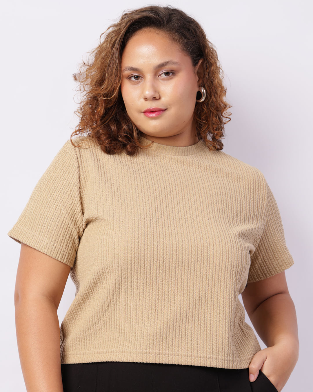 Blusa-Mc-312804pl-Malha-Trabal---Bege