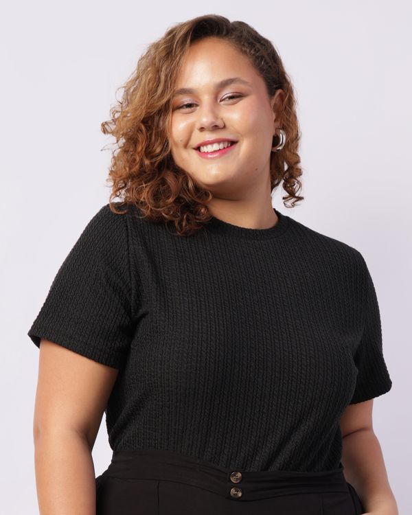 Blusa Plus Size Feminina Cropped Texturizada Preta G2