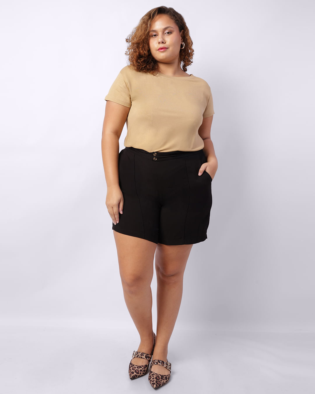 Tshirt-Decote-Canoa-Bege---Bege