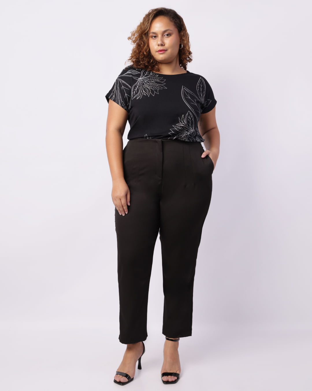 Blusa-40289-Mc-Csilk-Mesa-Preto---Preto