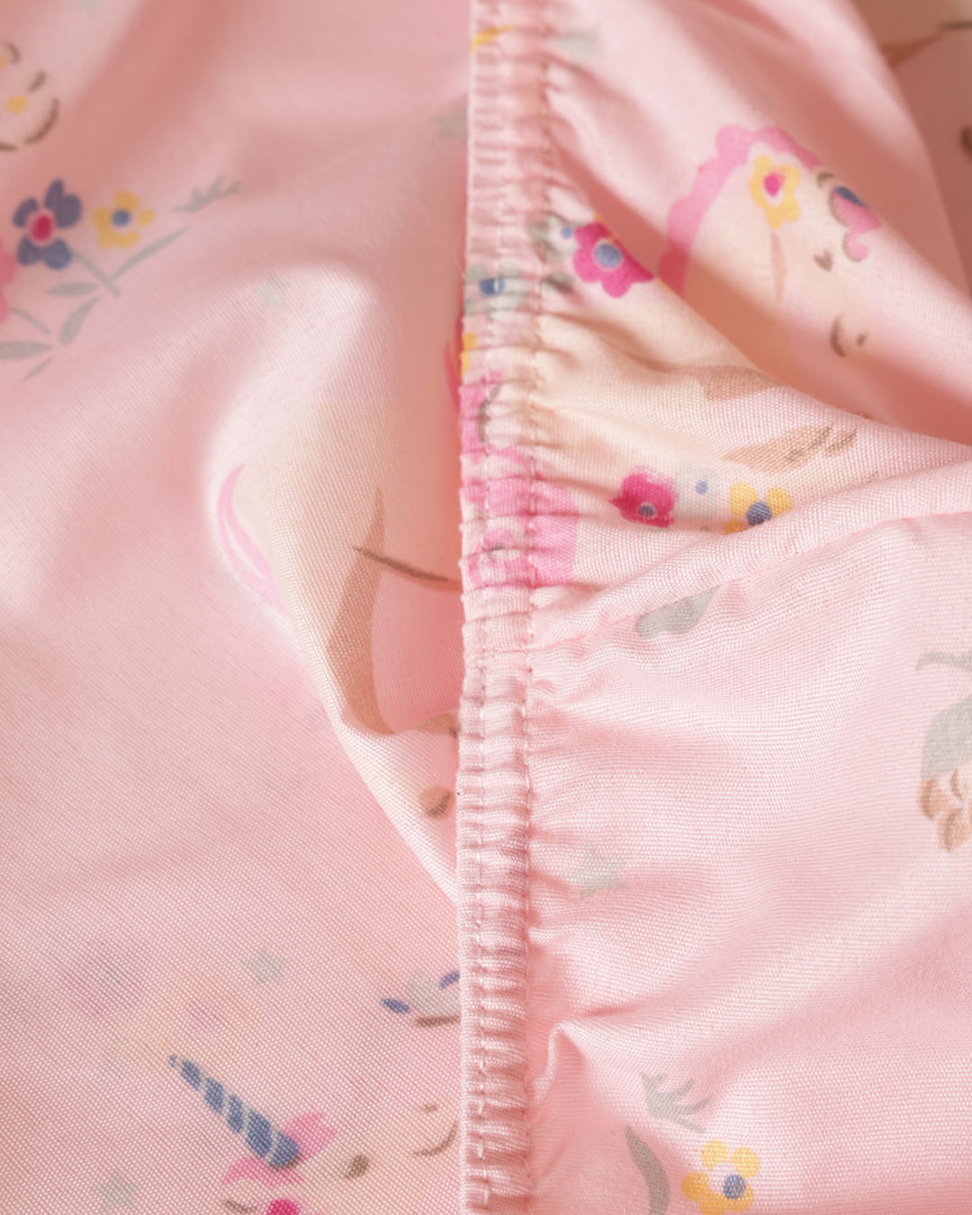Lencol-C-Elast-Unicornio-Flowers---Rosa