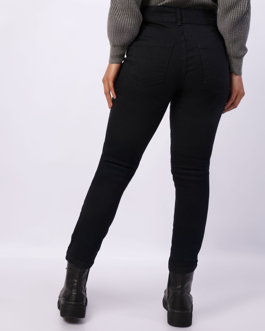 Calça Jeans Feminina Cigarrete Preta-1749562253813