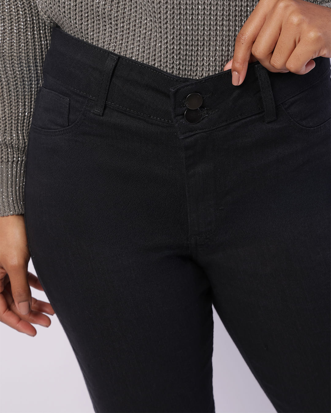 Calça Jeans Feminina Cigarrete Preta-1749562261148