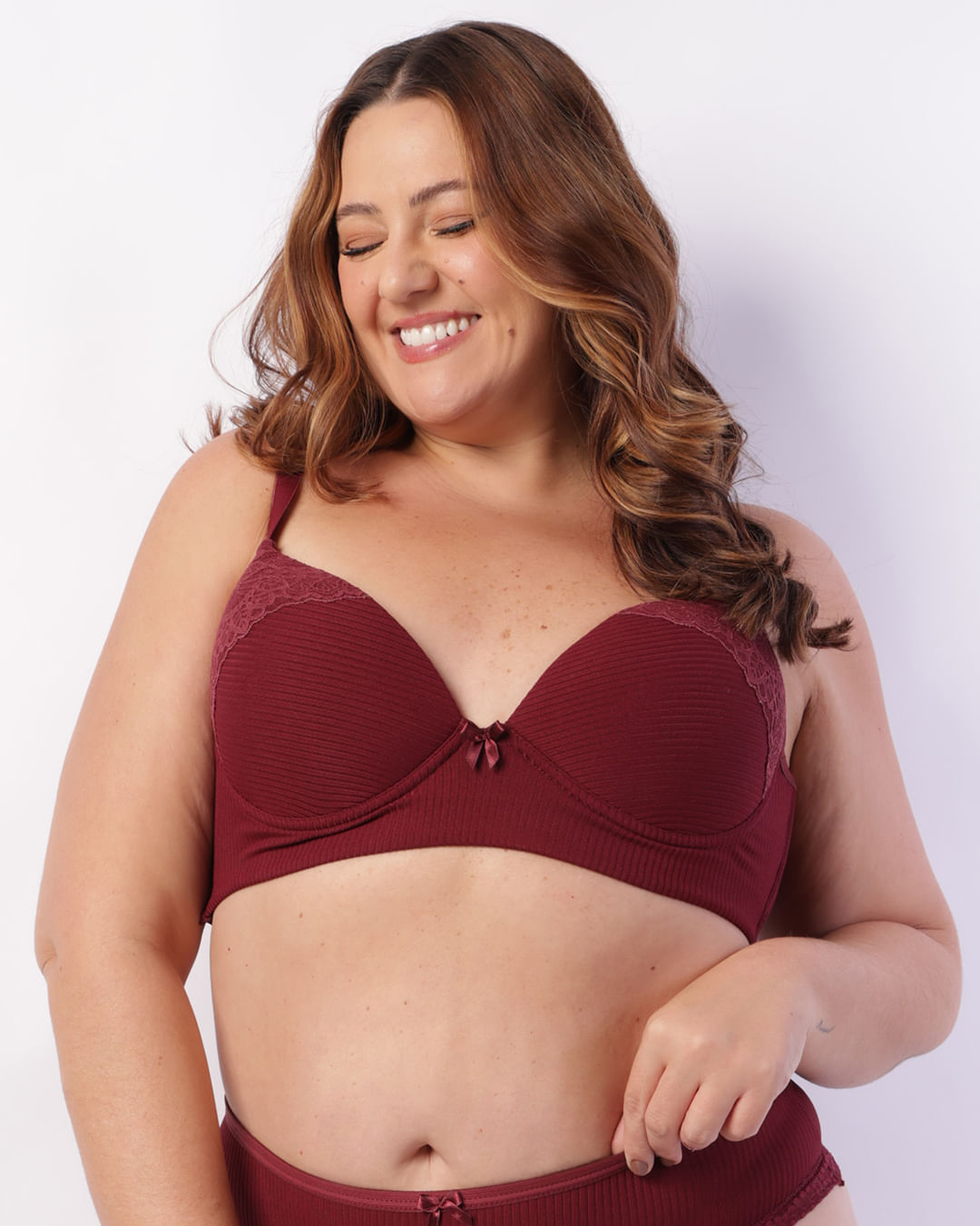 Sutiã Plus Size Feminino com Base e Bojo Renda Vinho