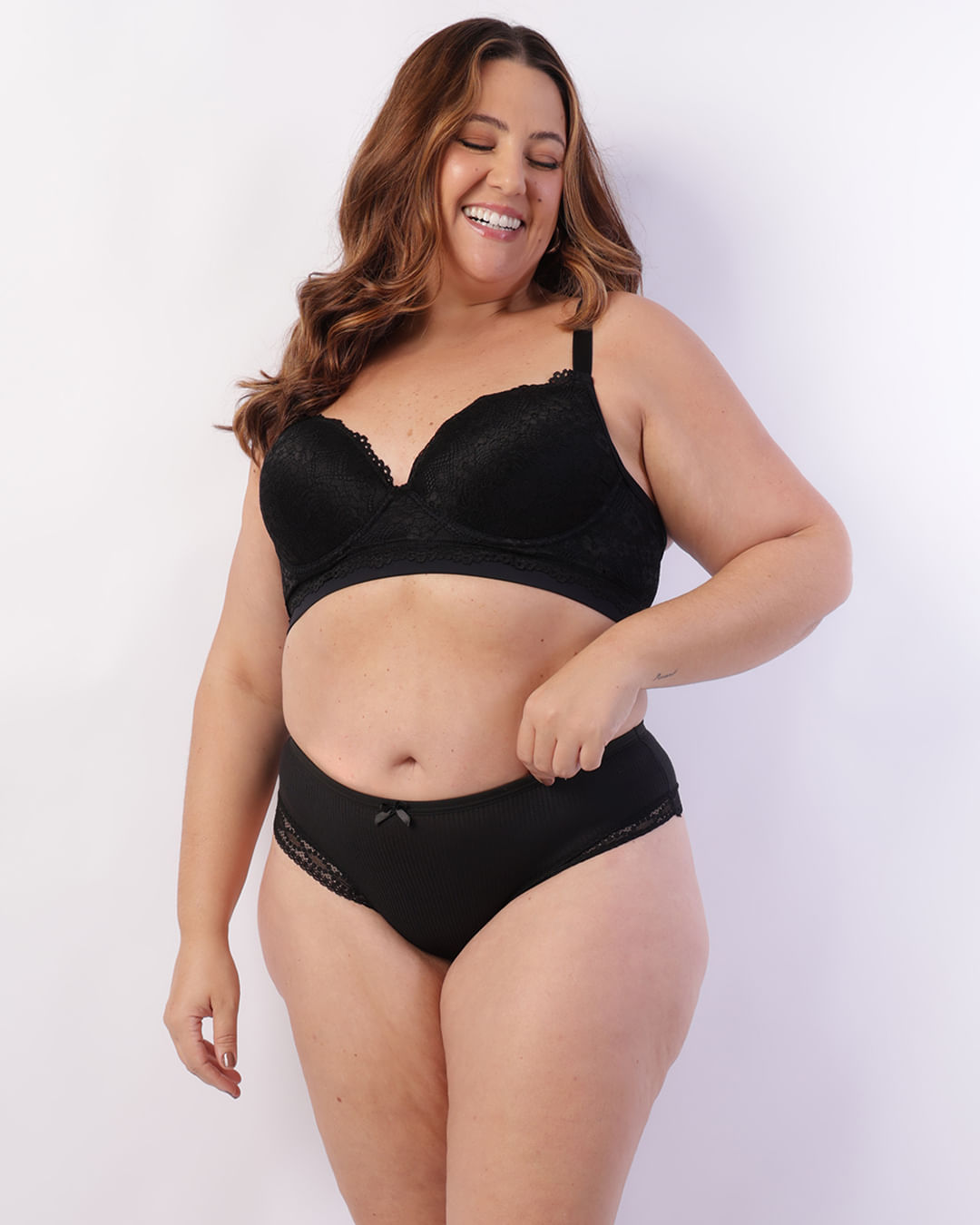 Soutien-Tg-Base-Micro-E-Renda-1012---Preto