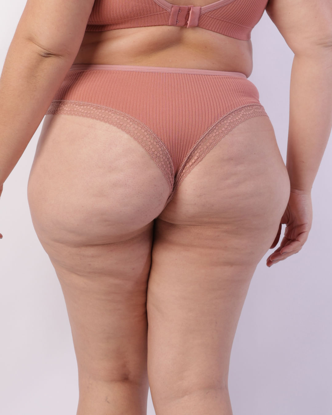 Calc-Tg-Canelado-Detrenda-55138---Rosa