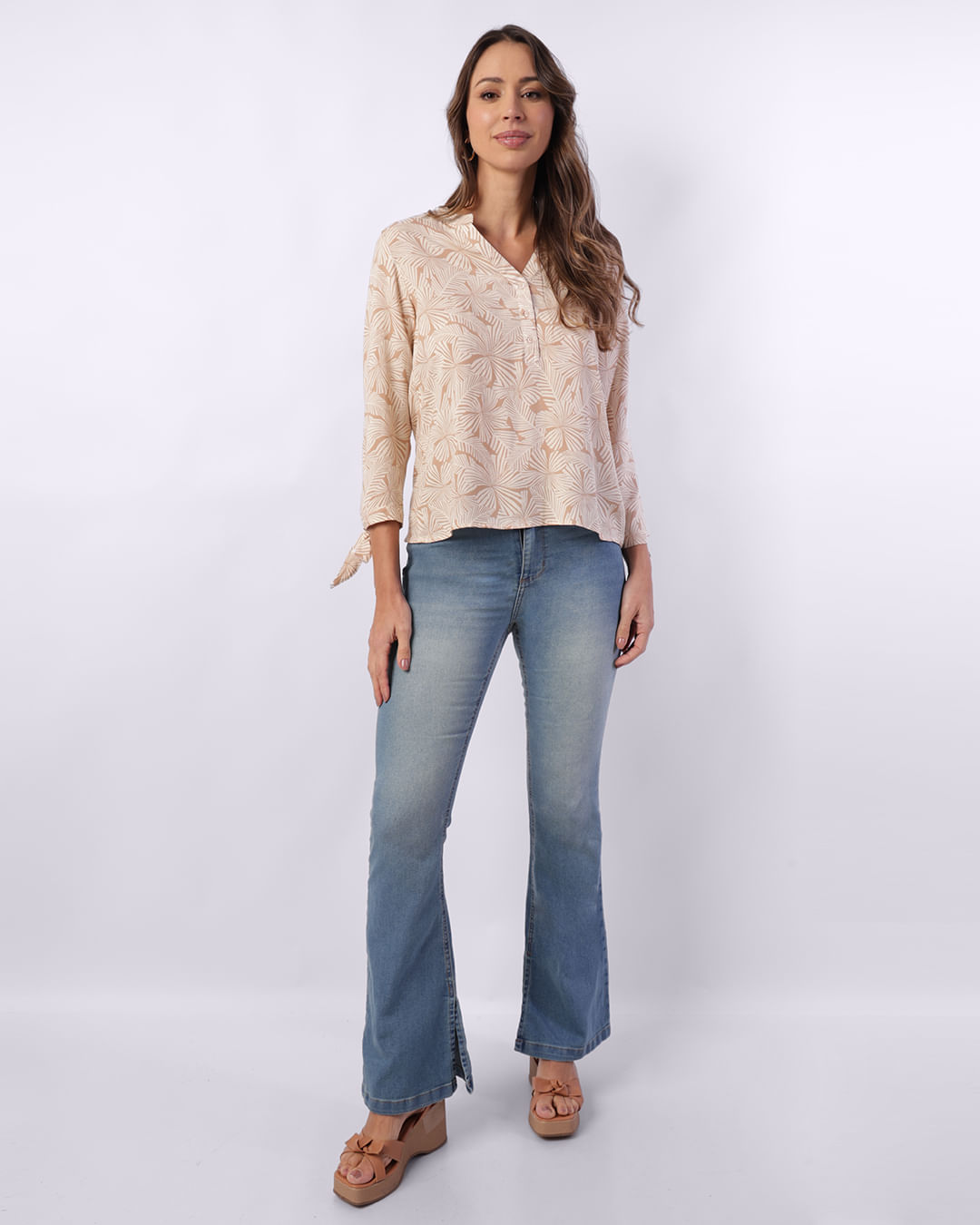 Calca-Flare-Claro-Abertura-42698---Jeans-Blue