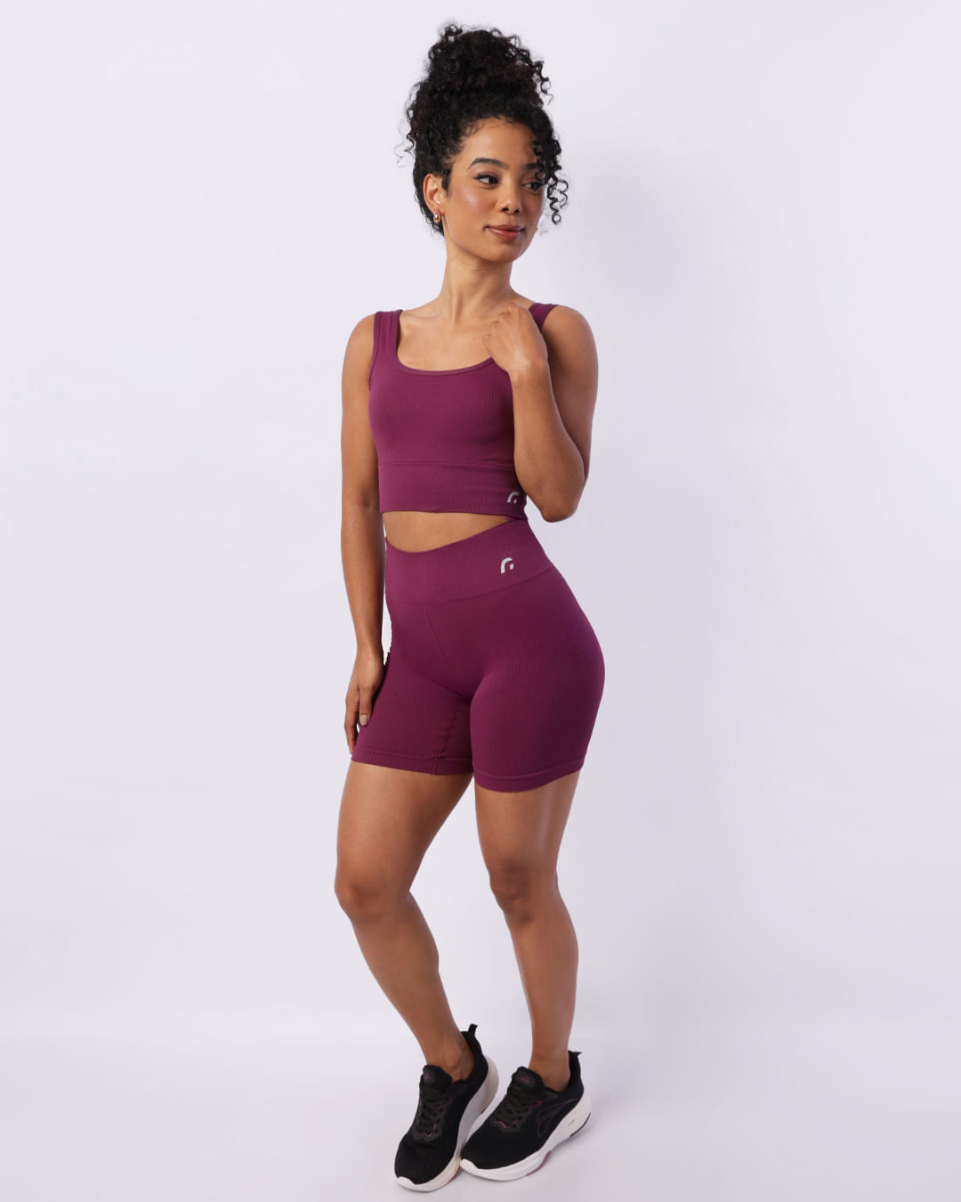 Short Fitness Feminino Fitter Canelado sem Costura Roxo