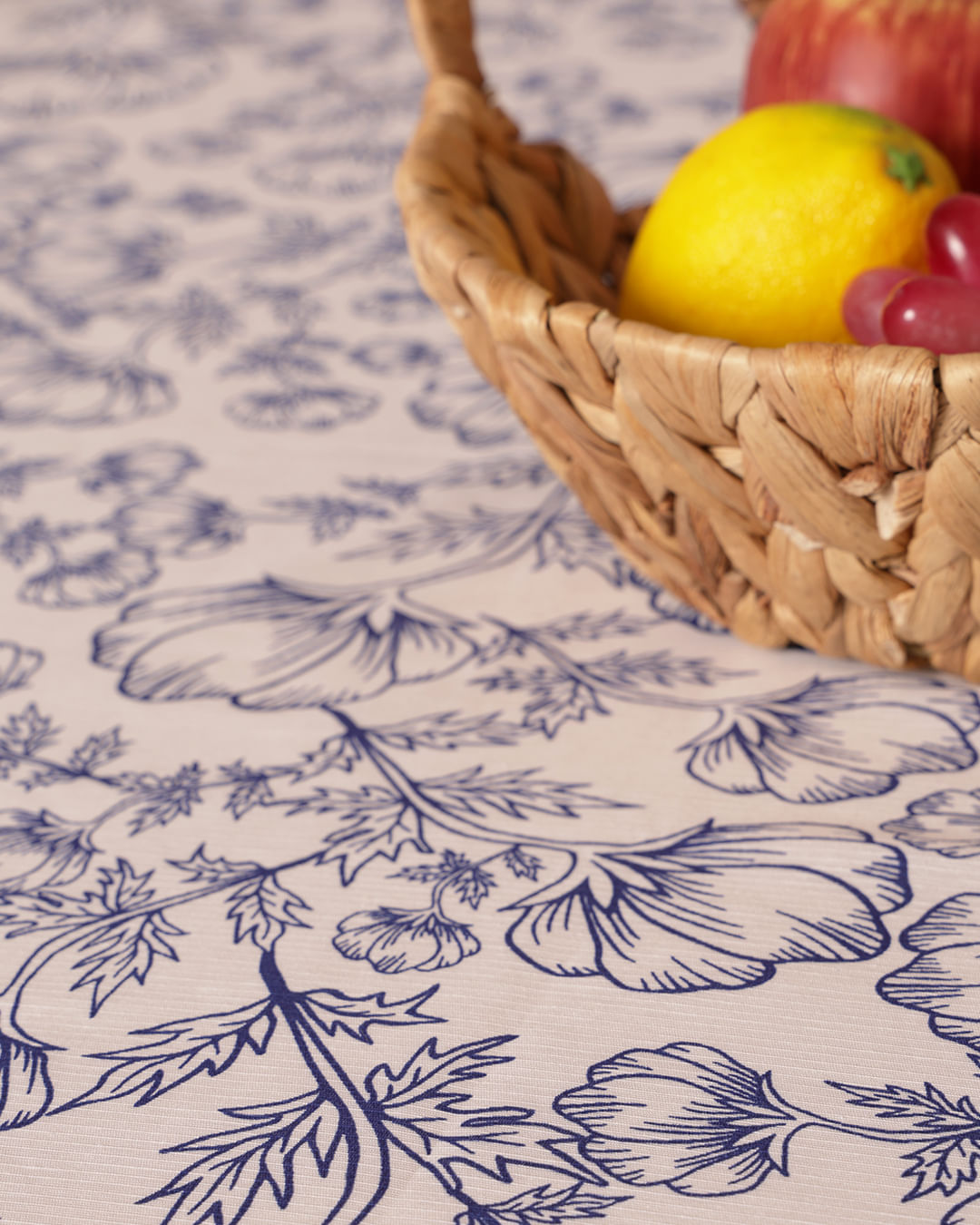 Toalha-De-Mesa-140x140-Quadrada---Linha---Azul-Floral