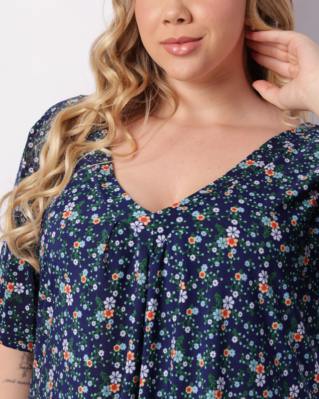 Camisola-Tg-Liganete-Mc-Decv-2136---Marinho-Floral