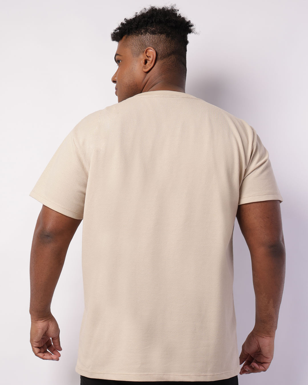 Camiseta-Snoopy-Textura-Bege-Plus---Bege