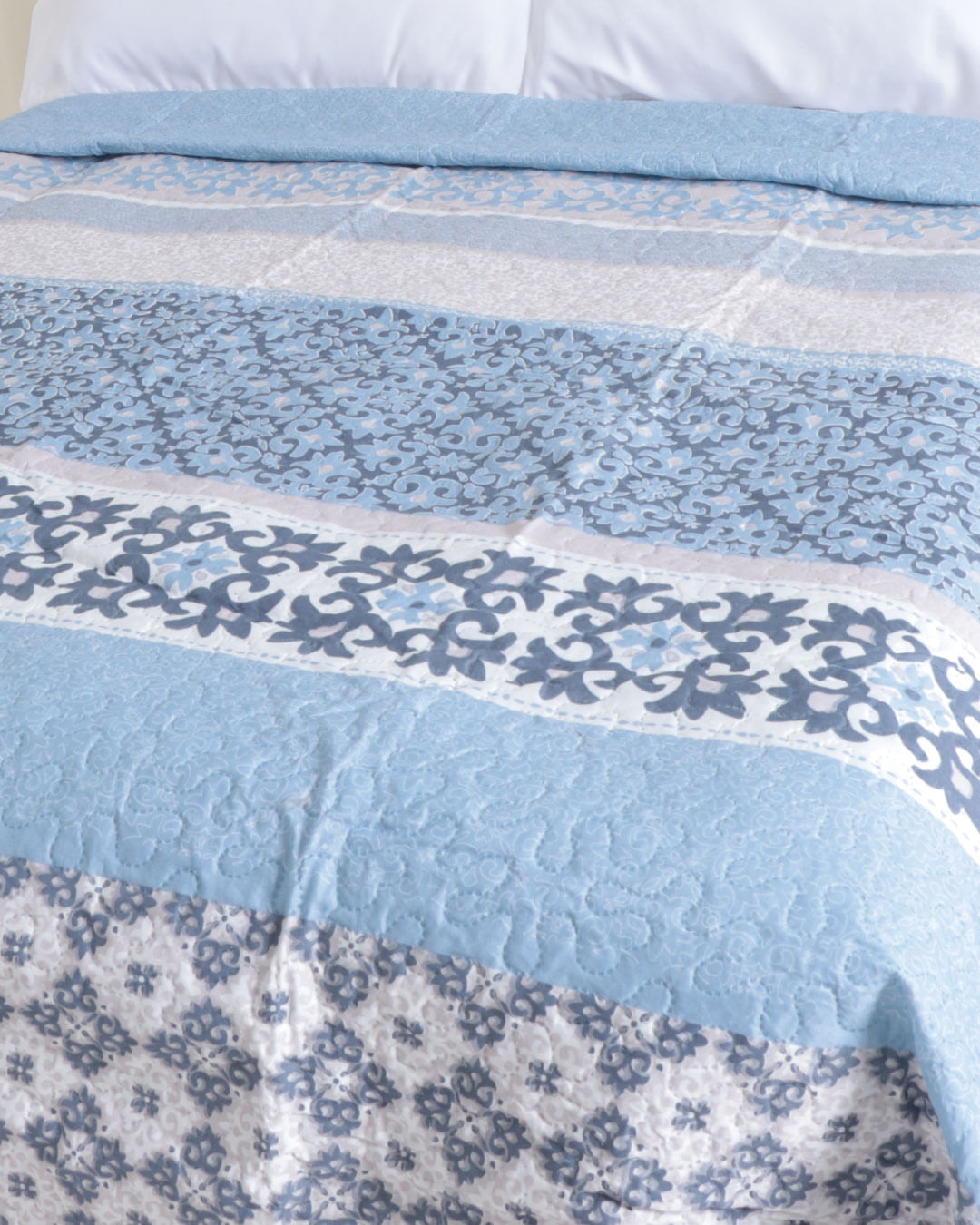 Colcha-Casal-Com-Vies-Ultra-Imp---Azul-Geometrico