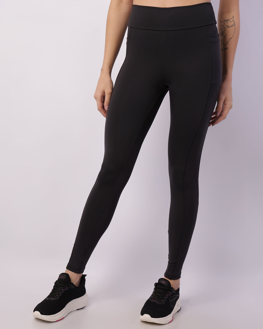 Legging-Lisa-Com-Recorte---Preto