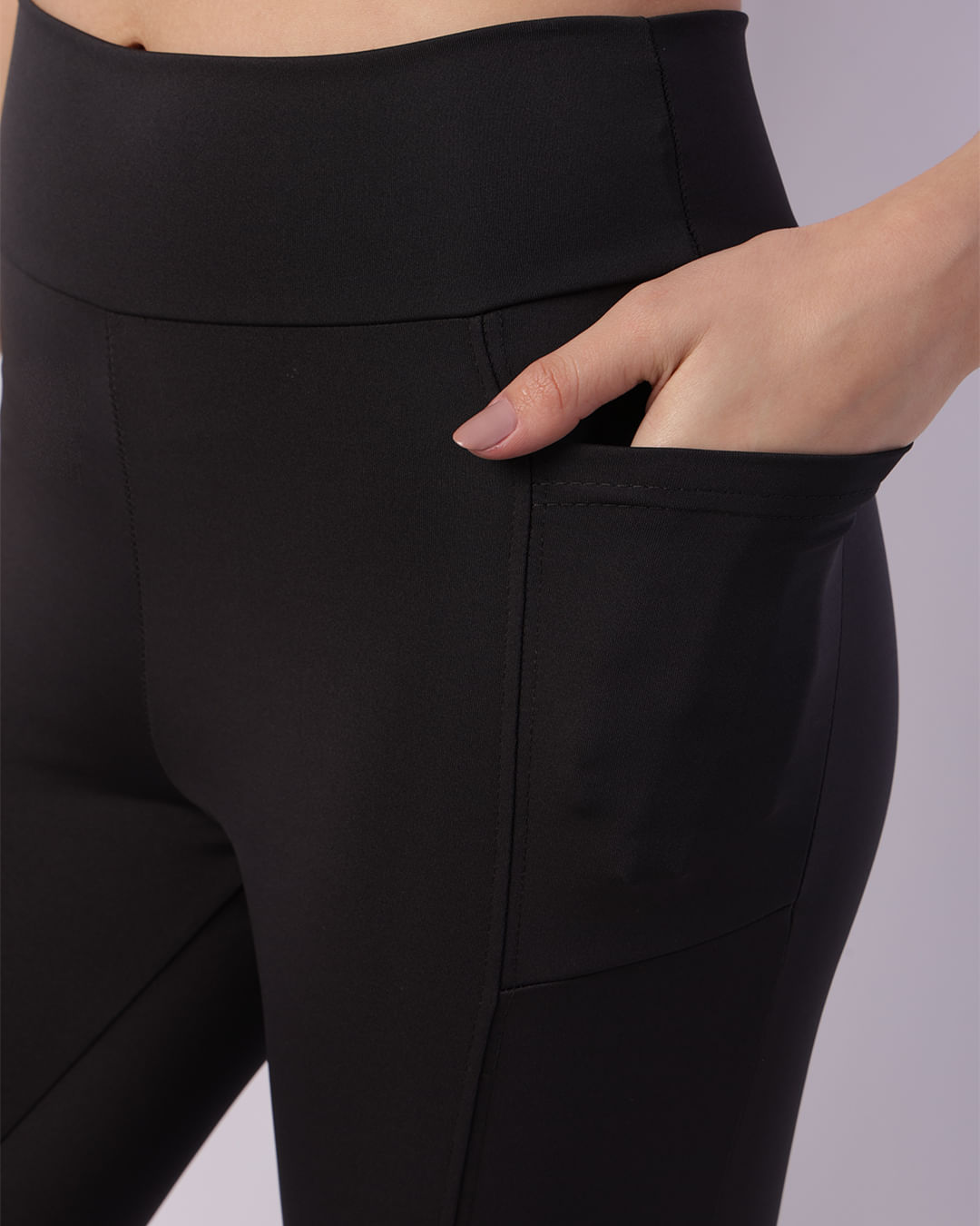 Legging-Lisa-Com-Recorte---Preto
