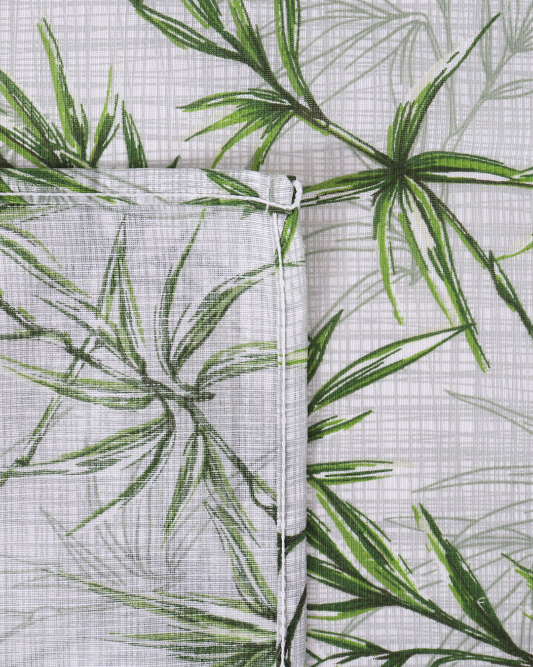Toalha-De-Mesa-140x140-Quadrada---Linha---Verde-Floral