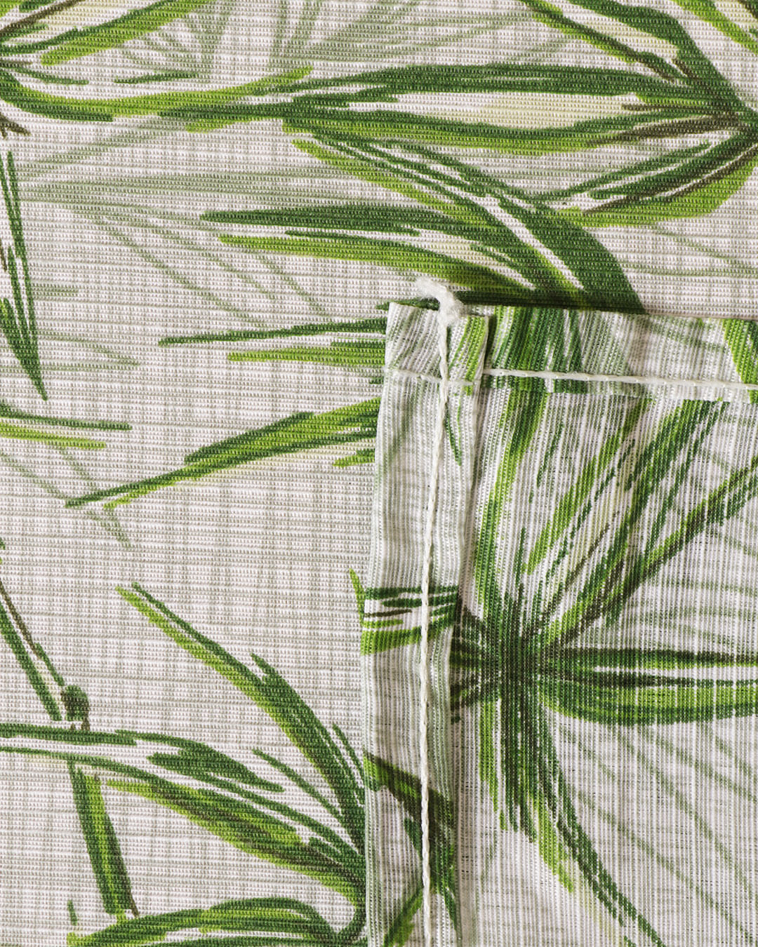 Toalha-De-Mesa-140x210-Retangular---Linh---Verde-Claro