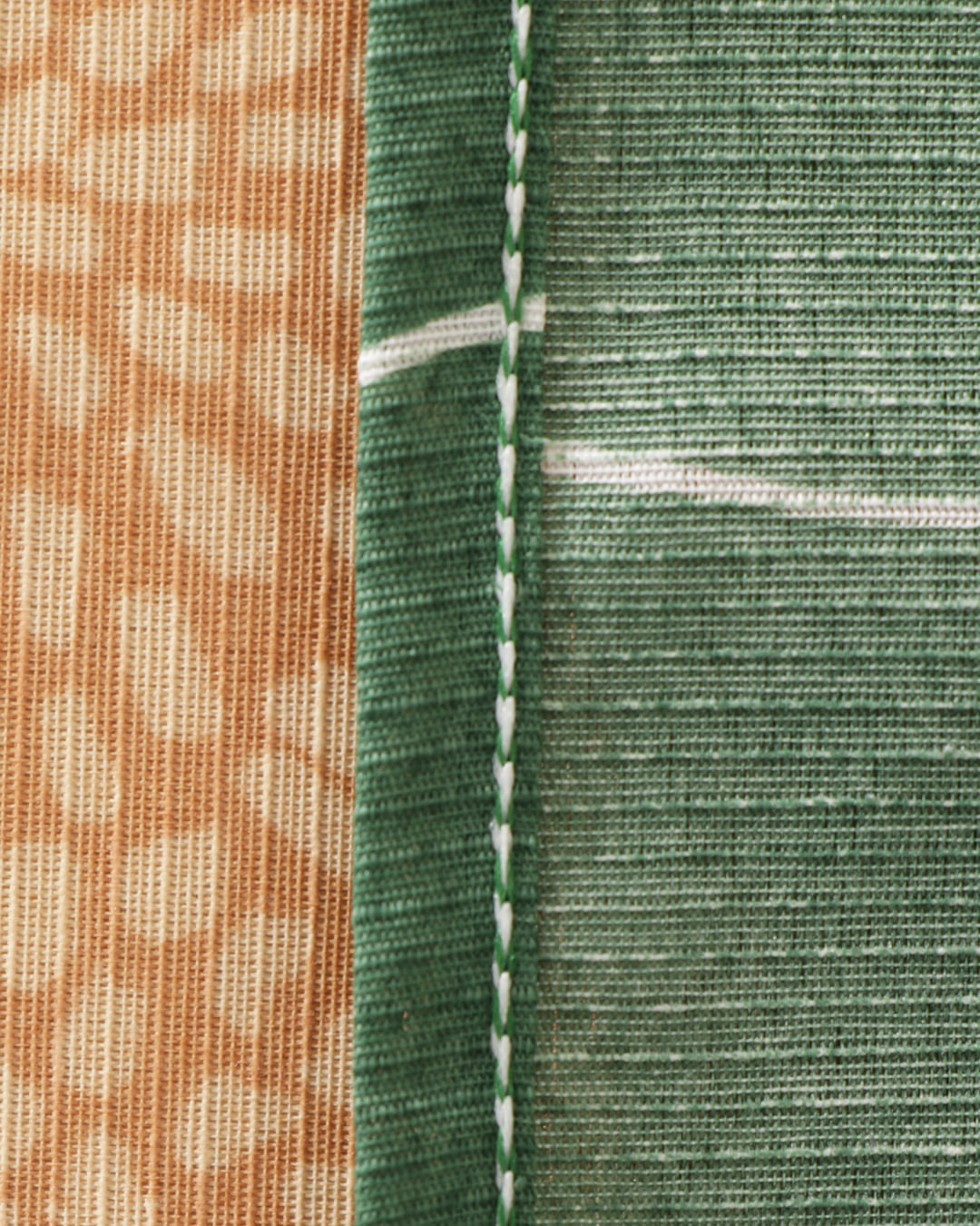 Toalha-De-Mesa-140x210-Retangular---Linh---Bege-Medio