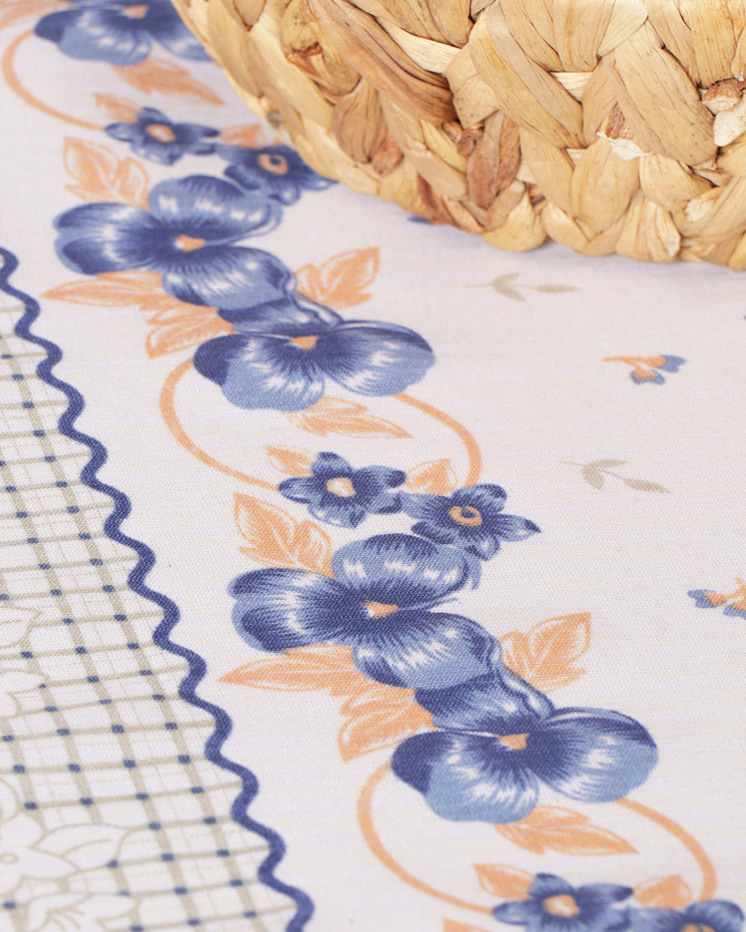 Toalha-Mesa-Pa-Retangular-135x195---Azul-Floral