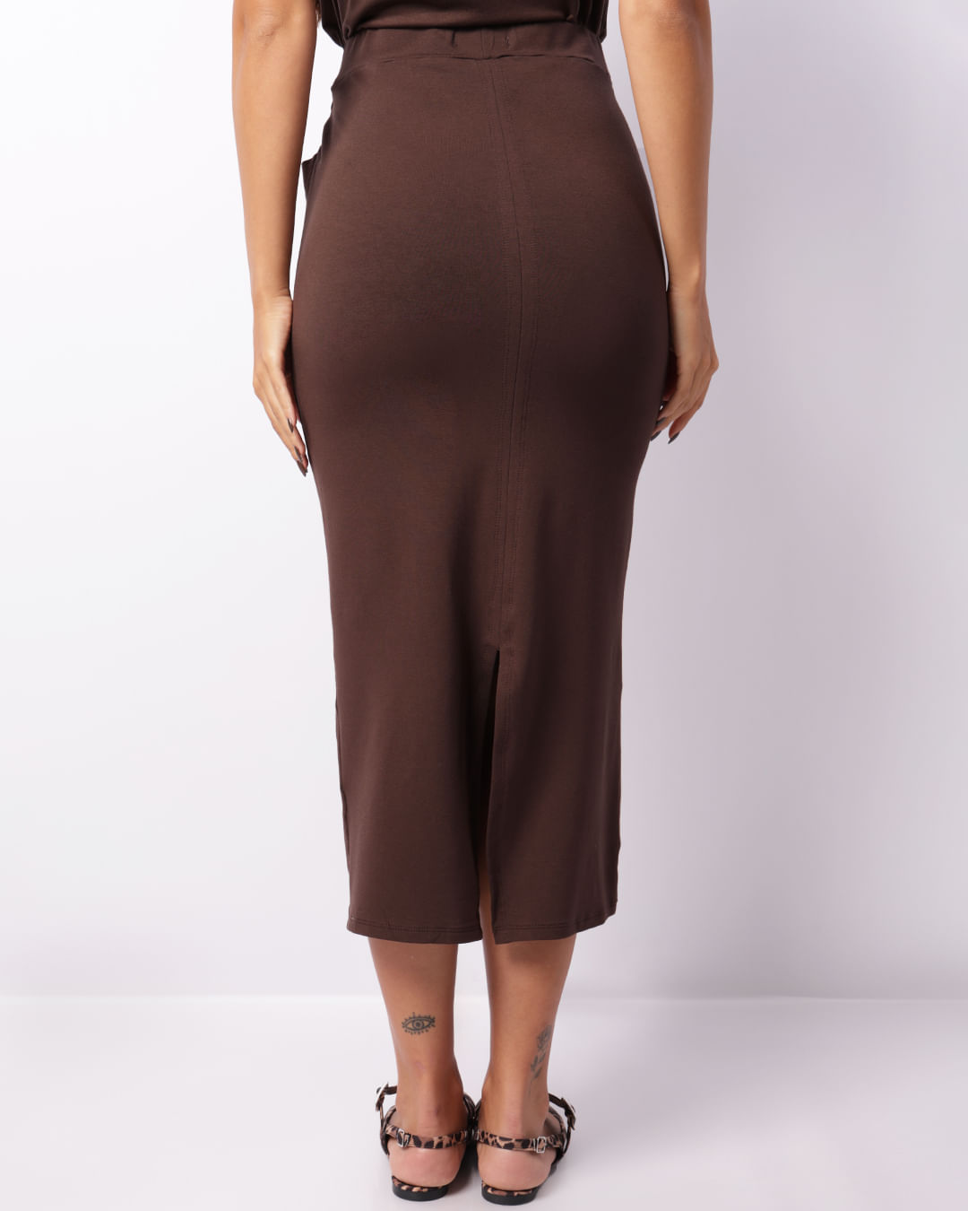 Saia-684a-Midi-Cbolsos---Marrom